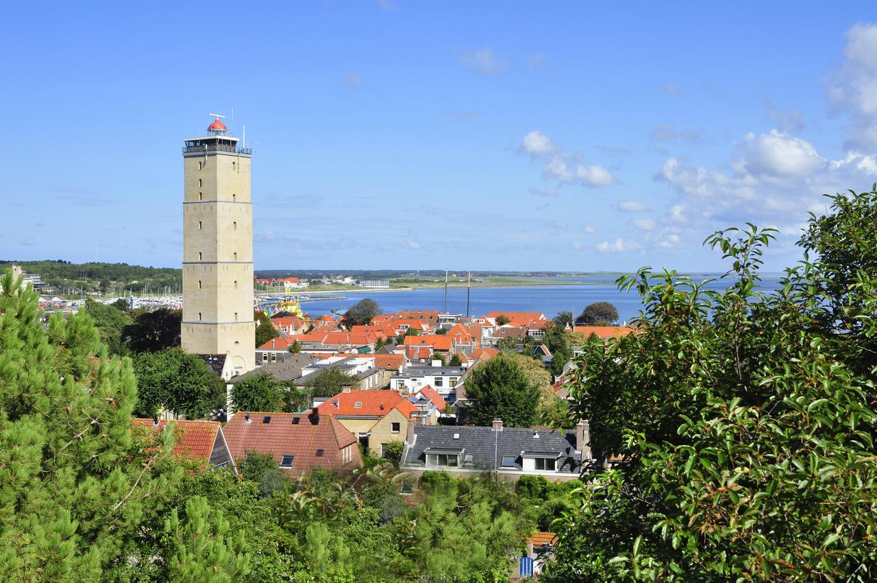 Hotel De Walvisvaarder Lies Exteriér fotografie